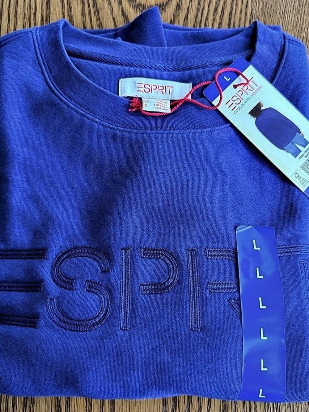 ESPRIT Crewneck Sweatshirt in Blue Size Large NWT